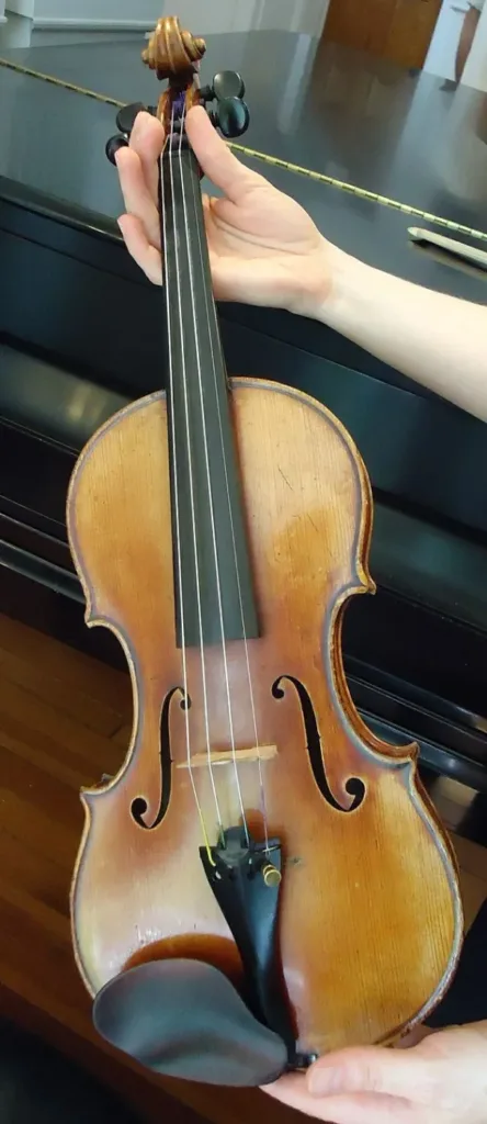 sunlight angle of a violin