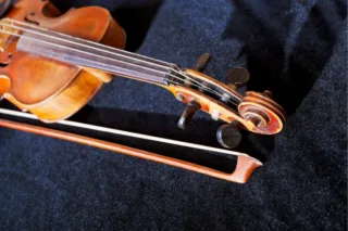 violin and bow, Violin Bow Tension